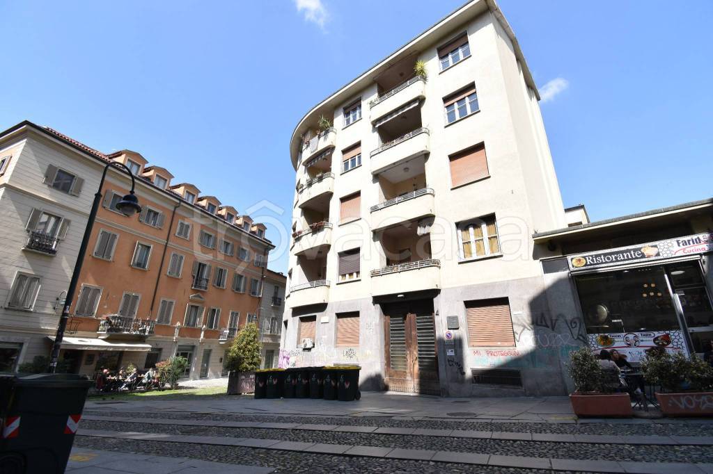 appartamento in vendita a Torino in zona Aurora