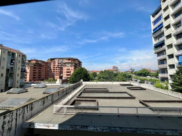 appartamento in vendita a Torino in zona San Salvario