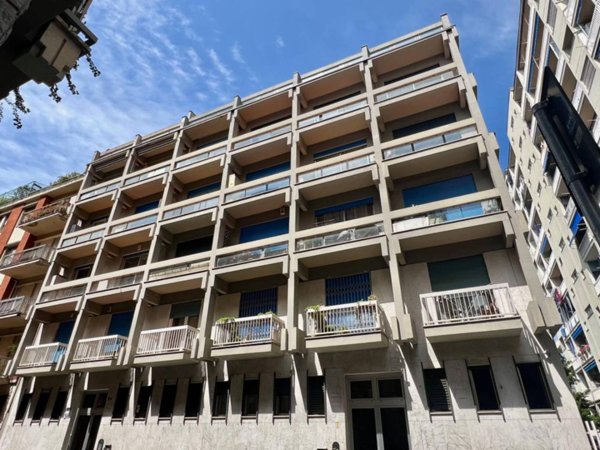 appartamento in vendita a Torino in zona San Salvario