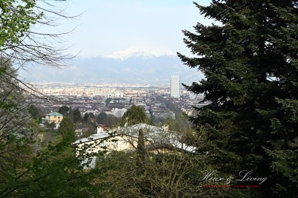 appartamento in vendita a Torino in zona Precollina