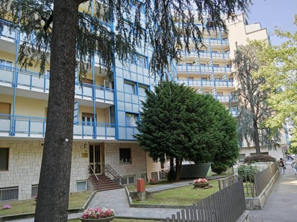 appartamento in vendita a Torino in zona Millefonti