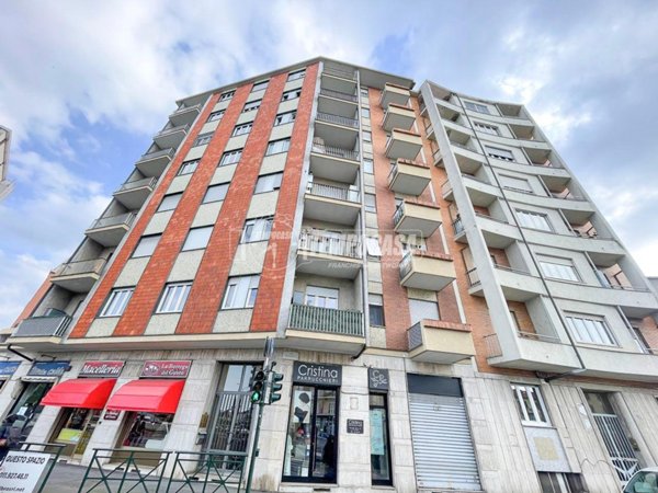 appartamento in vendita a Torino in zona Madonna di Campagna