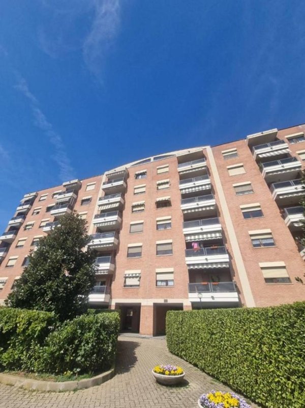appartamento in vendita a Torino in zona Vallette