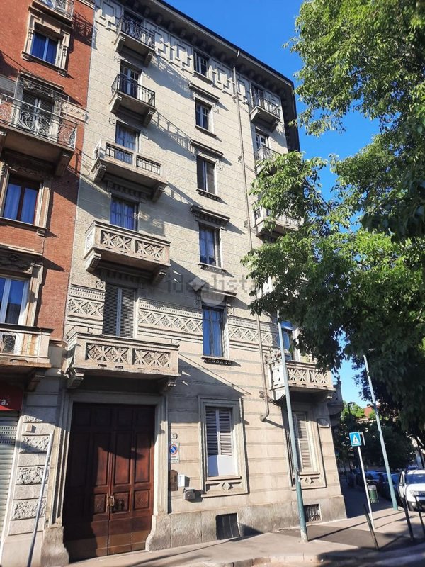 appartamento in vendita a Torino in zona Millefonti