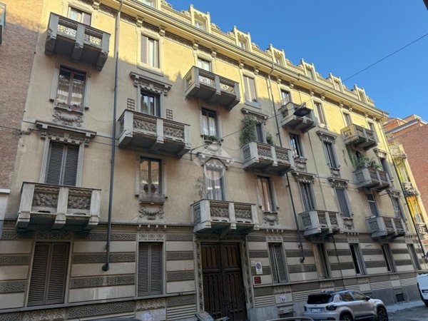 appartamento in vendita a Torino in zona San Salvario