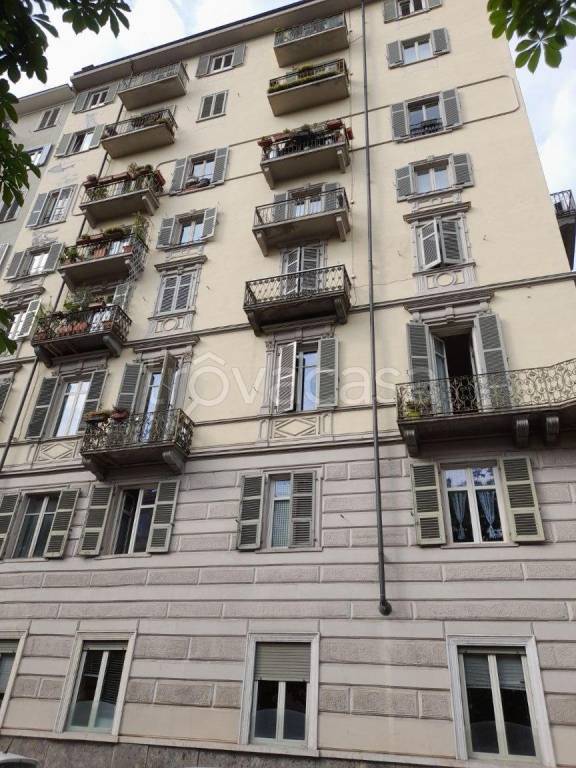 appartamento in vendita a Torino in zona San Salvario