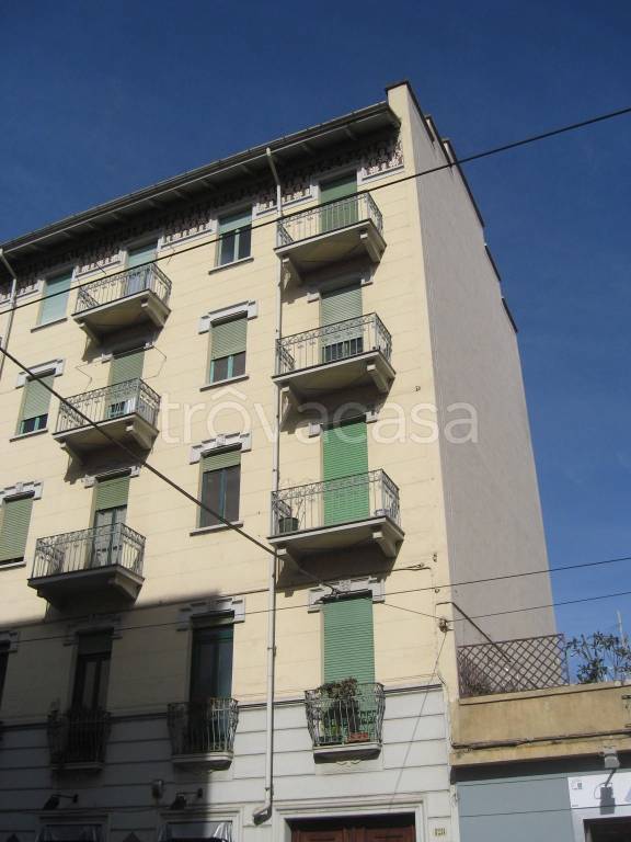 appartamento in vendita a Torino in zona Parella