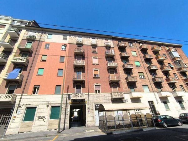 appartamento in vendita a Torino in zona Lingotto