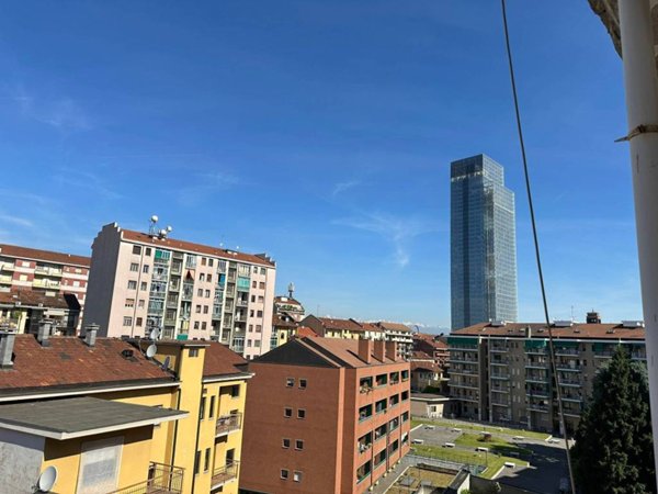 appartamento in vendita a Torino in zona Millefonti