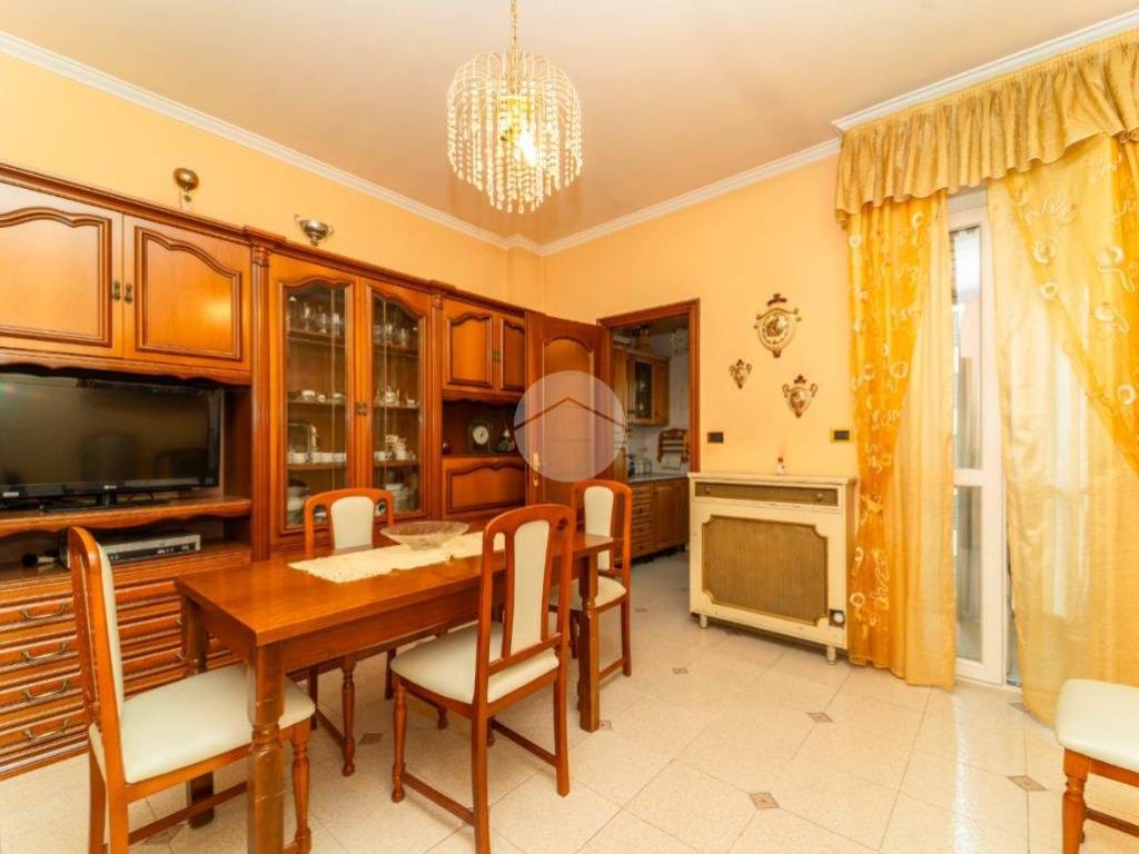appartamento in vendita a Torino in zona Borgata Vittoria