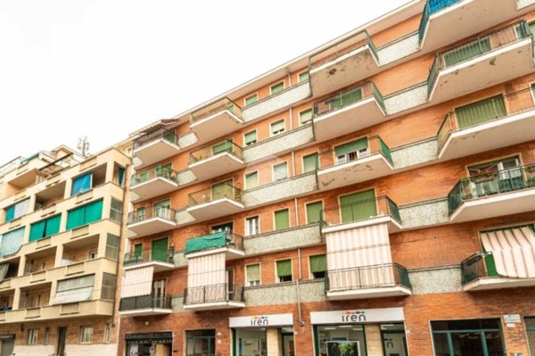 appartamento in vendita a Torino in zona Borgata Vittoria