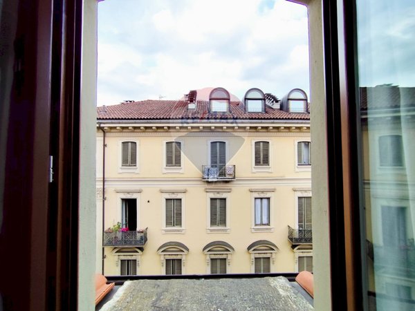 appartamento in vendita a Torino in zona Crocetta