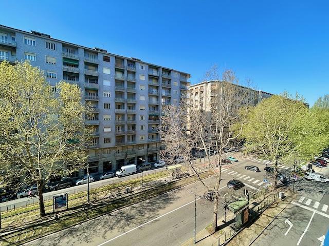 appartamento in vendita a Torino in zona Crocetta