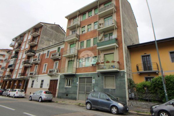 appartamento in vendita a Torino in zona Lingotto