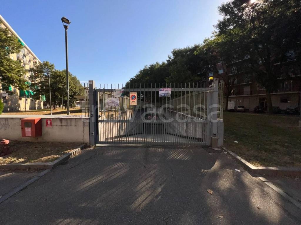 appartamento in vendita a Torino in zona Regio Parco