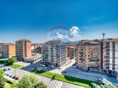 appartamento in vendita a Torino in zona Mirafiori Nord