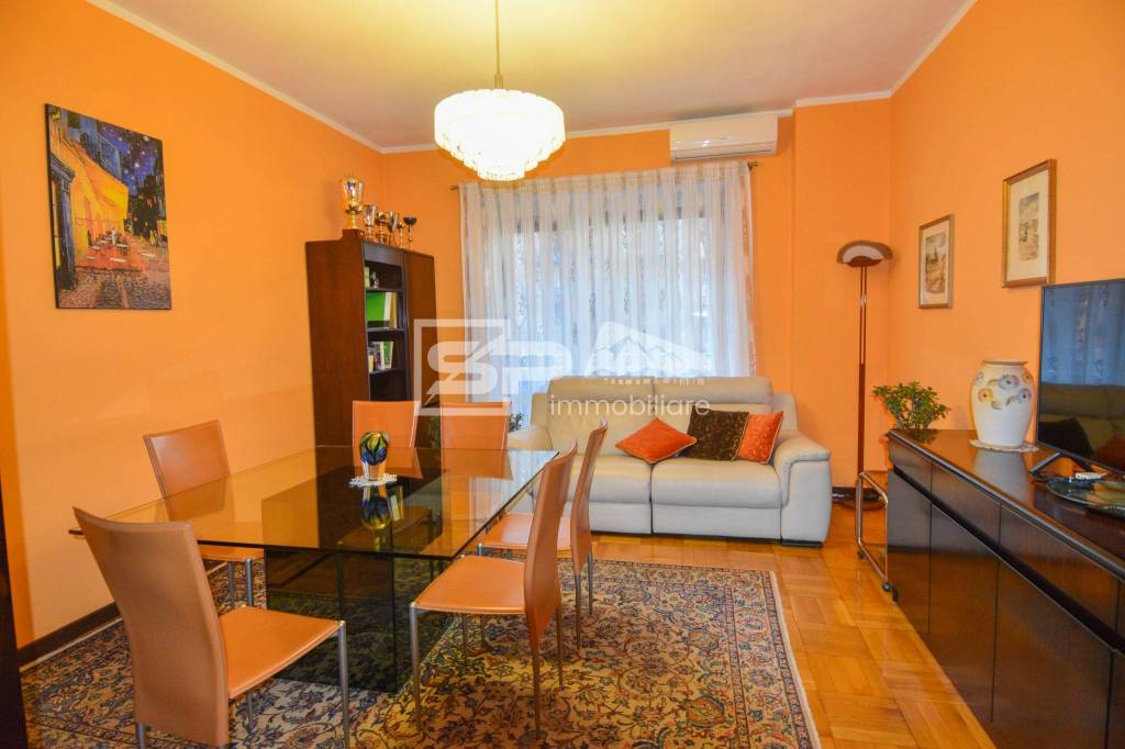 appartamento in vendita a Torino in zona Santa Rita