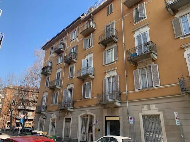 appartamento in vendita a Torino in zona Aurora