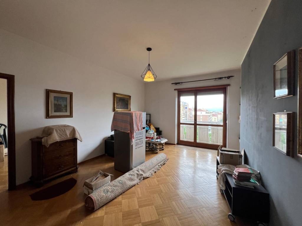 appartamento in vendita a Torino in zona Pozzo Strada