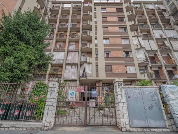 appartamento in vendita a Torino in zona Aurora