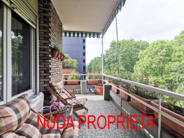 appartamento in vendita a Torino in zona Cit Turin