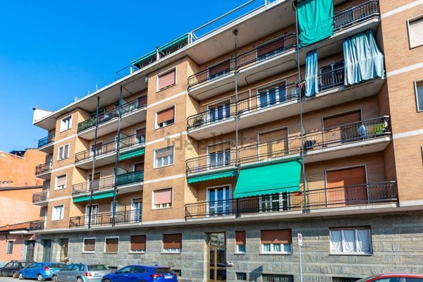 appartamento in vendita a Torino in zona Regio Parco