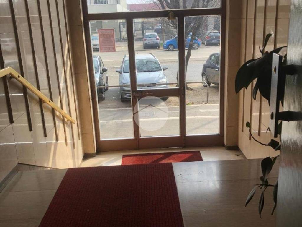 ufficio in vendita a Torino in zona Mirafiori Sud