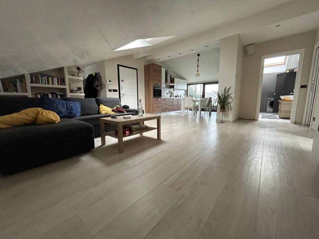 appartamento in vendita a Torino in zona Pozzo Strada