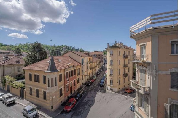 appartamento in vendita a Torino in zona Borgo Po