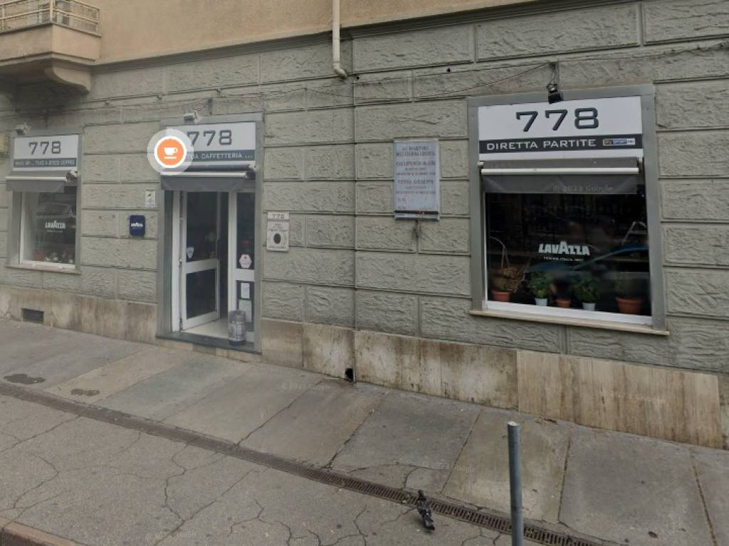 negozio in vendita a Torino in zona Aurora