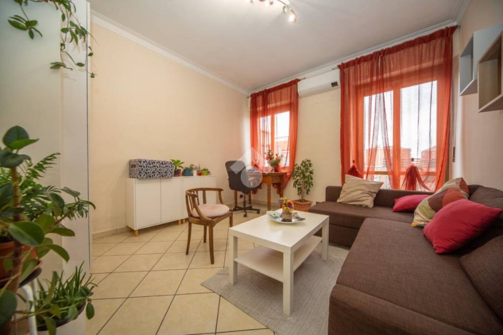 appartamento in vendita a Torino in zona Lucento