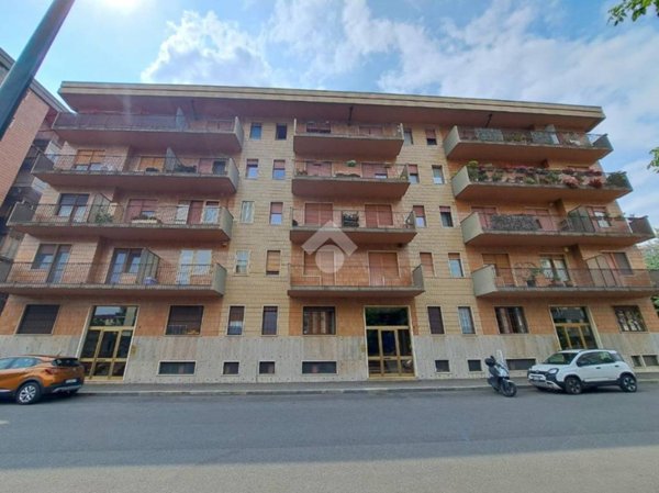 appartamento in vendita a Torino in zona Mirafiori Nord