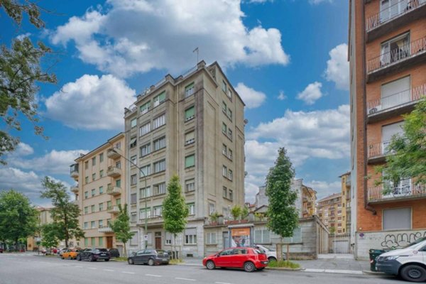 appartamento in vendita a Torino in zona Millefonti