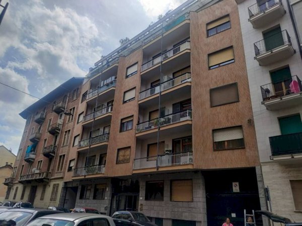 appartamento in vendita a Torino in zona Barriera di Milano