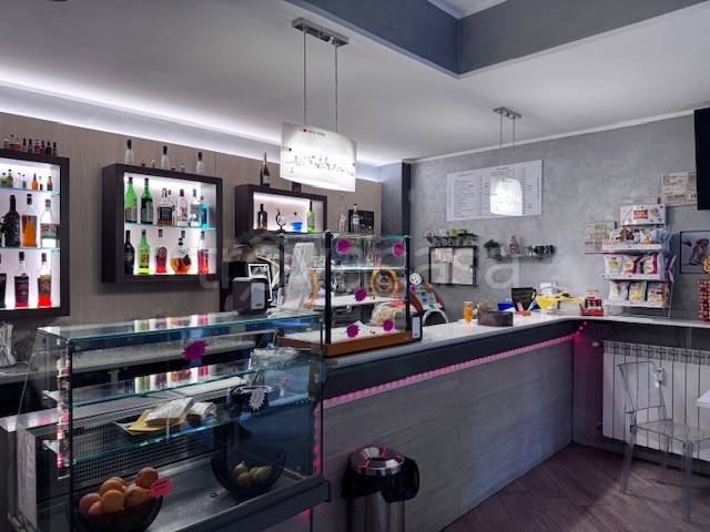 negozio in vendita a Torino in zona Borgo San Paolo