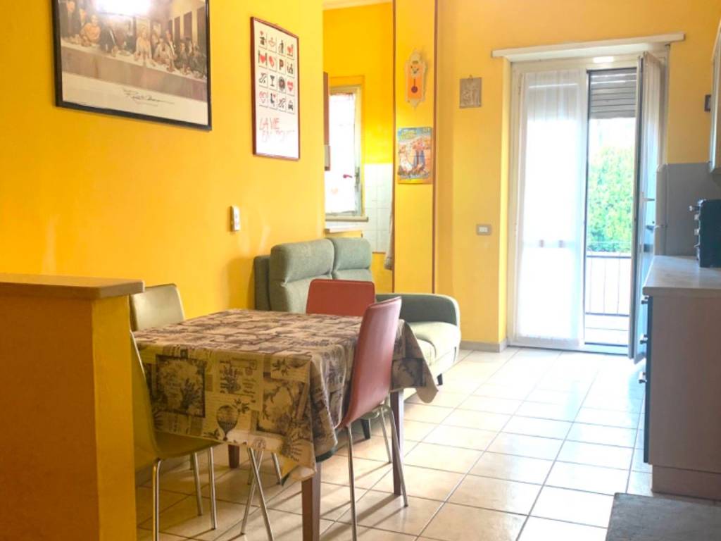 appartamento in vendita a Torino in zona Santa Rita