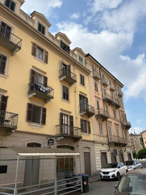 appartamento in vendita a Torino in zona Aurora