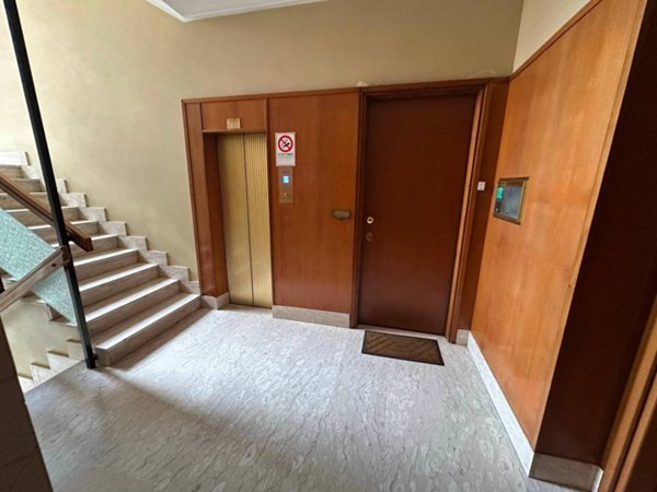 appartamento in vendita a Torino in zona Lingotto