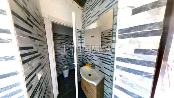 negozio in vendita a Torino in zona Barriera di Milano