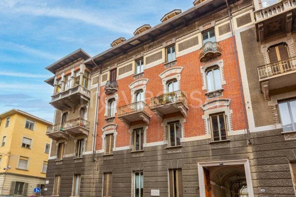 appartamento in vendita a Torino in zona San Salvario