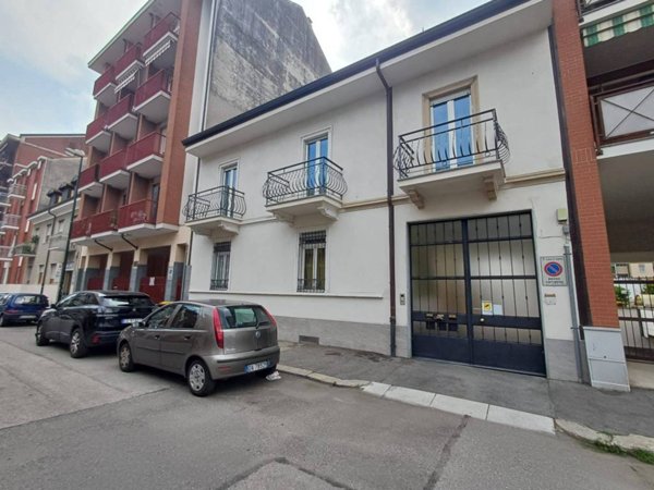 appartamento in vendita a Torino in zona Santa Rita