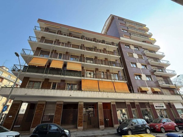 appartamento in vendita a Torino in zona Santa Rita