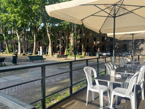 negozio in vendita a Torino in zona Vanchiglia