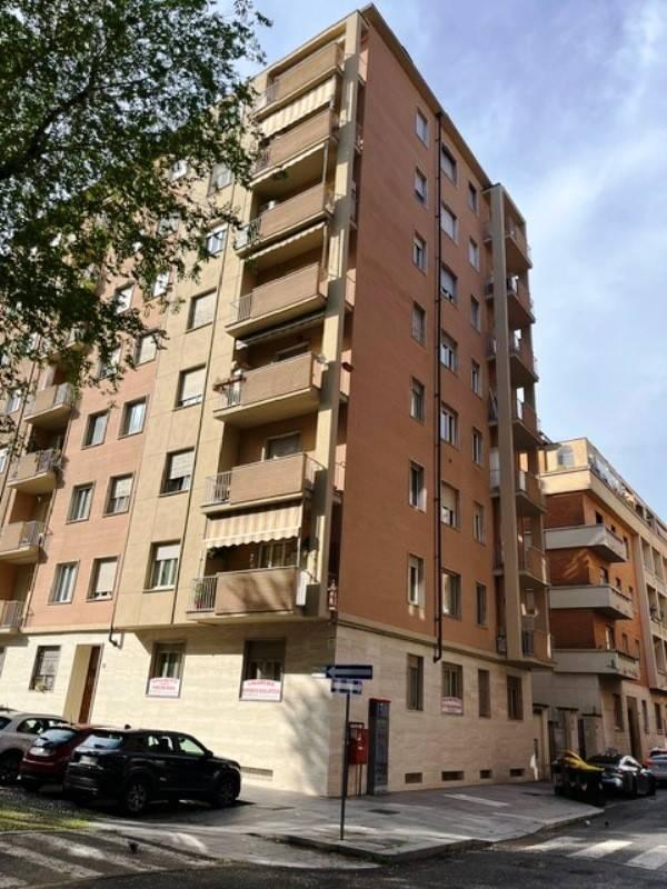 appartamento in vendita a Torino in zona Crocetta