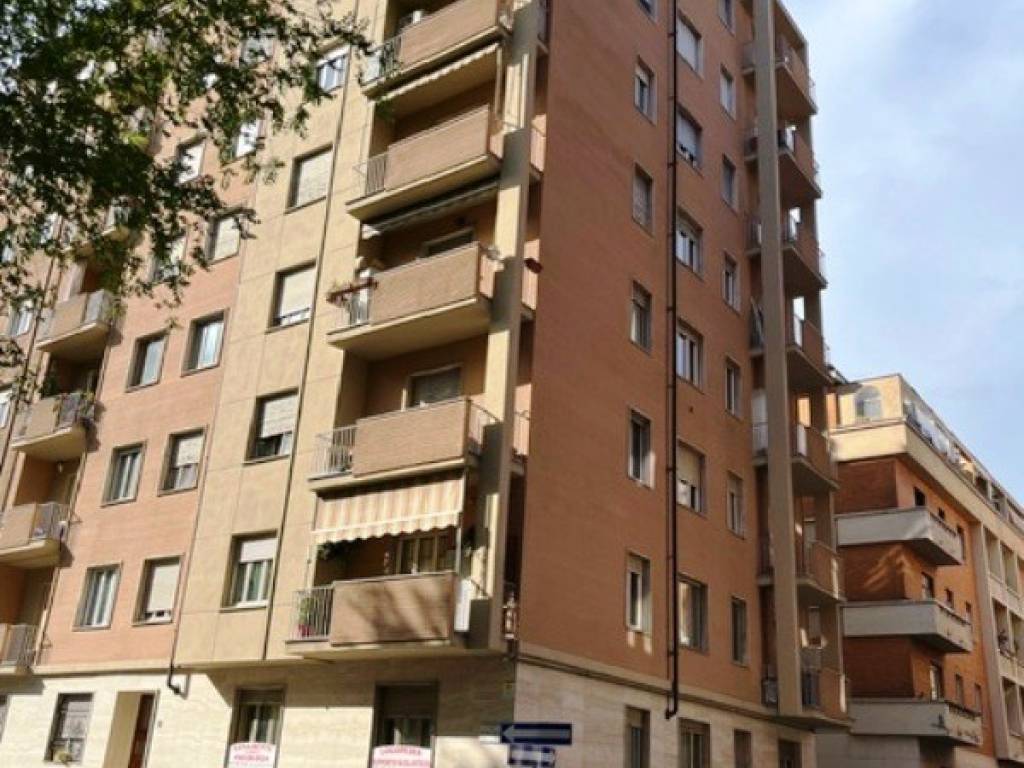 appartamento in vendita a Torino in zona Crocetta