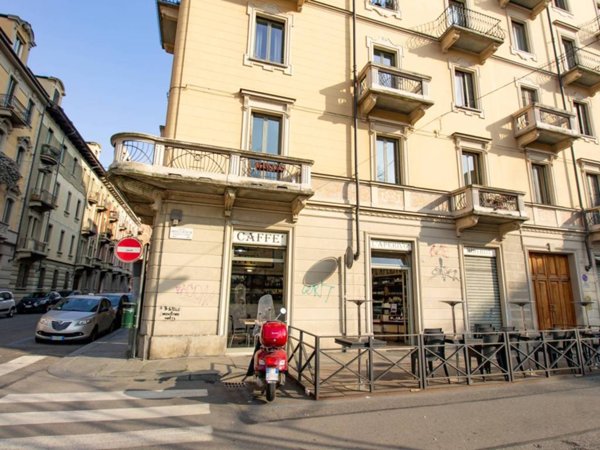 negozio in vendita a Torino in zona San Donato