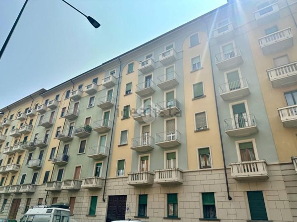 appartamento in vendita a Torino in zona Borgata Vittoria