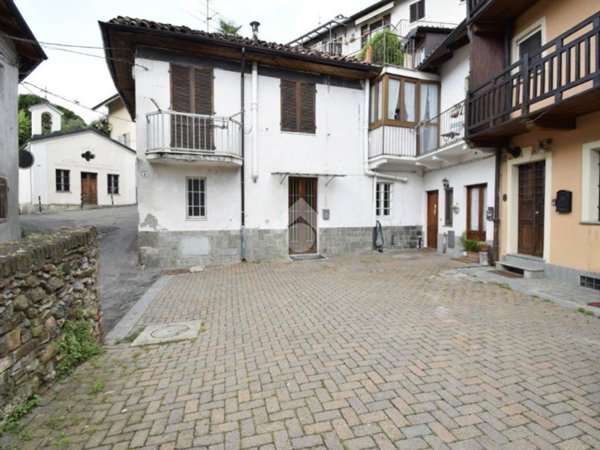 casa indipendente in vendita a Torino in zona Cavoretto