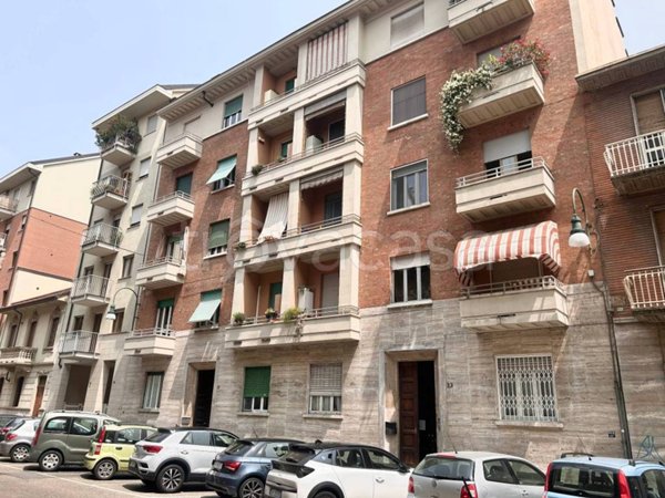 appartamento in vendita a Torino in zona Cenisia