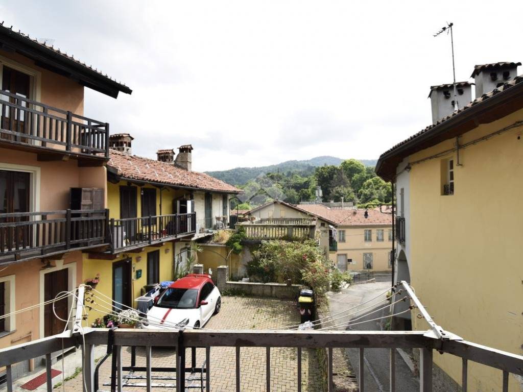 casa indipendente in vendita a Torino in zona Cavoretto